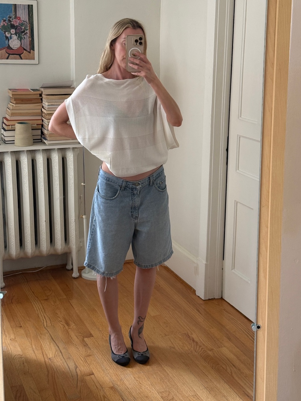 Lightweight White BCBG Knit Top